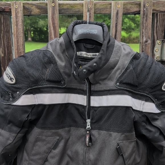 Joe Rocket Black and Gray Performance Jacket - Picture 3 of 12